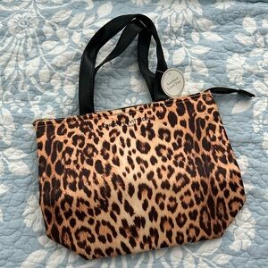 Adrienne Vittadini insulated lunch tote